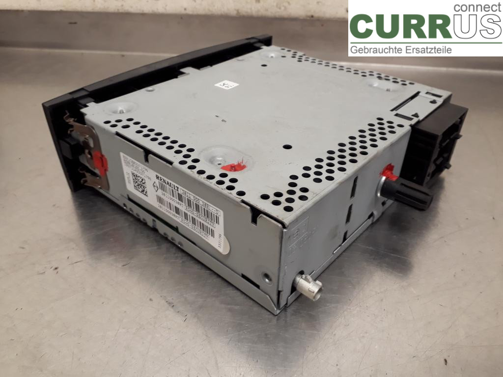 RENAULT CLIO III  09-12 Radio CD / Multimedia panel 281153881R D4F-740