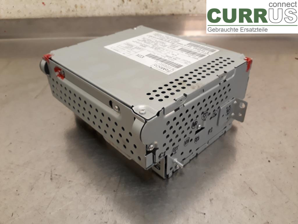 VOLVO V70      08-13 Radio CD / Multimedia panel 36050929 B4204S4