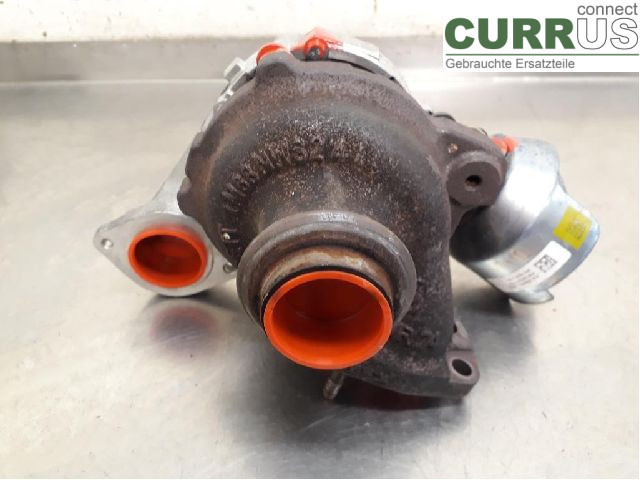 VOLVO V40  12-19 Turbosprężarka 36010147 D4162T