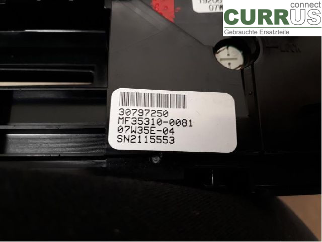 VOLVO XC90    07-14 Radio CD / Multimedia panel 31300031 D5244T4