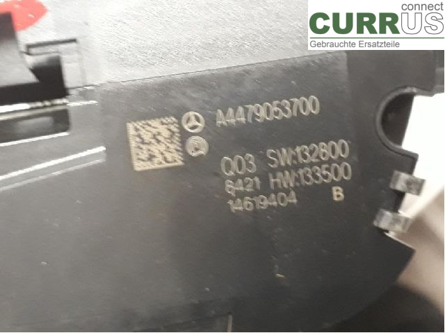 MB VITO/V-KLASS (W447)  14- Radio CD / Multimedia panel A4479053700 OM651.950