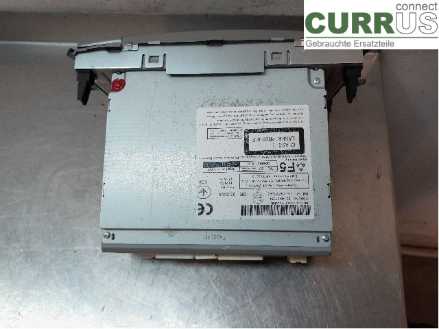 TOYOTA VERSO        09-  Radio CD / Multimedia panel 86140-0F051 1WW