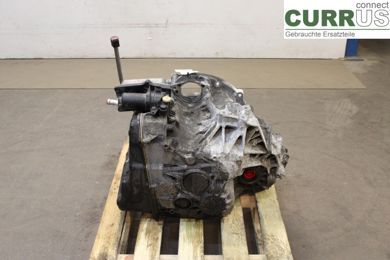 MB CLA-CLASS (C117/X117)  13-19 Gearbox (Automatic) A2463701503 OM651.930