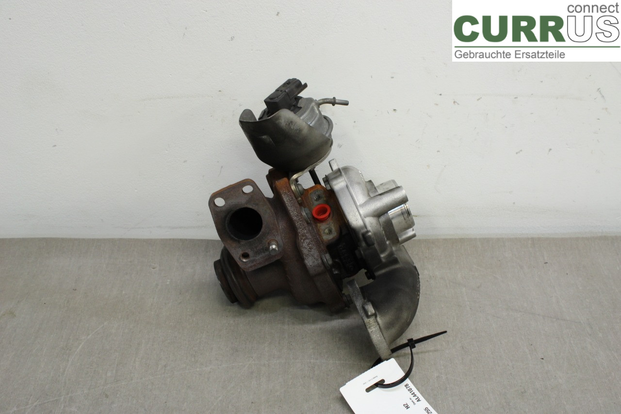 VOLVO V70      08-13 Turbo charger 36010147 D4162T