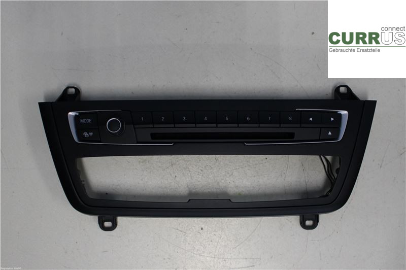 BMW 3 F30/F31/F80    12-19 Radio CD / Multimedia panel 61319323554 2.0 N47D20O