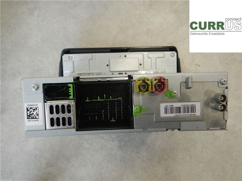 AUDI A1/S1  11-18 Radio CD / panel multimedialny  1,0L CHZB