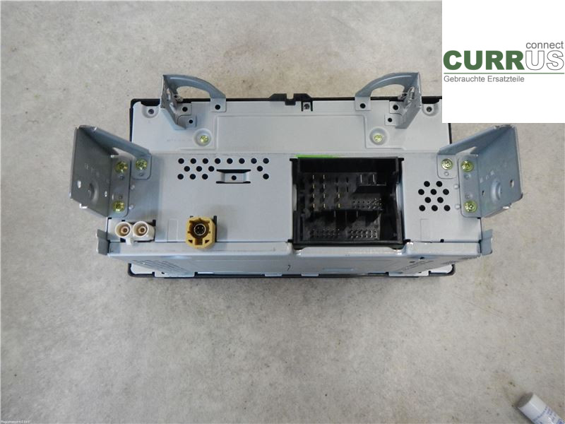 SEAT ARONA Radio CD / panel multimedialny 6F0035871B 1.0L DKRF