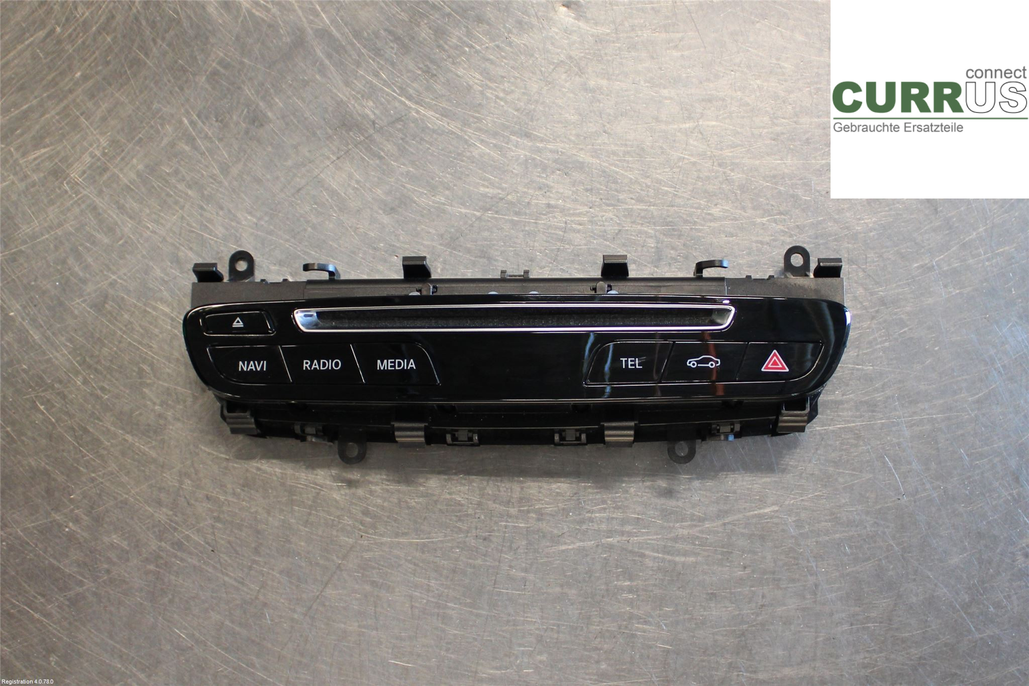 MB C-KLASS (W205)  14- Radio CD / Multimedia panel A 205 905 46 01  2.1L OM651.921