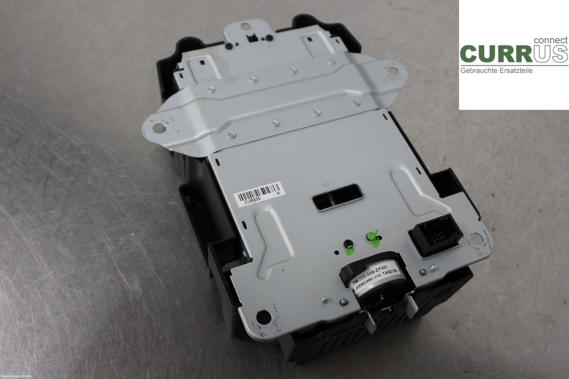PEUGEOT 3008  09-16 car-part-types.display  1.6 9HZ