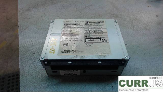 VOLVO V40  12-19 Radio CD / Multimedia panel 31357223 D4162T 1,6