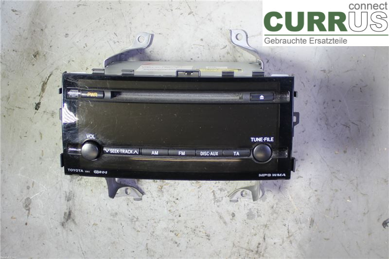 TOYOTA PRIUS  NHW20 04-08 Radio CD /Multimediapanel 8612047220 1NZ-FXE