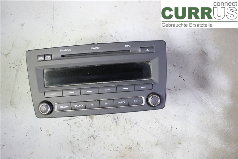 SKODA OCTAVIA    05-13 Radio-CD-/Multimedia-Panel 1Z0035161F CAXA