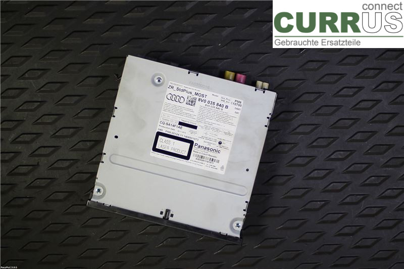 AUDI A3/S3 8V  13-20 Radio-CD-/Multimedia-Panel 8V0035840B CZCA