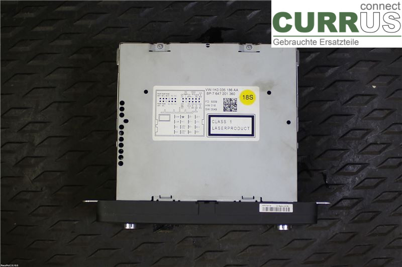 VW PASSAT      05-10 Radio CD / panel multimedialny 1K0057187AX CBBB