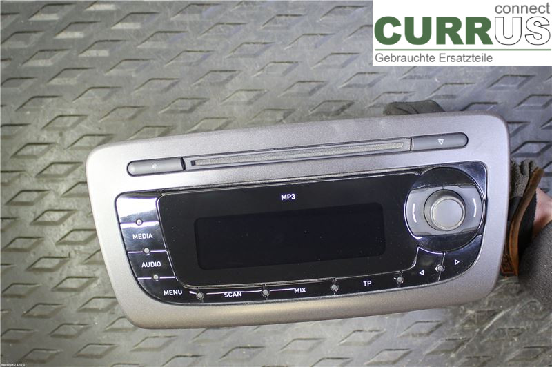 SEAT IBIZA IV   08-16 Radio CD / panel multimedialny 6J1035153H CBZB