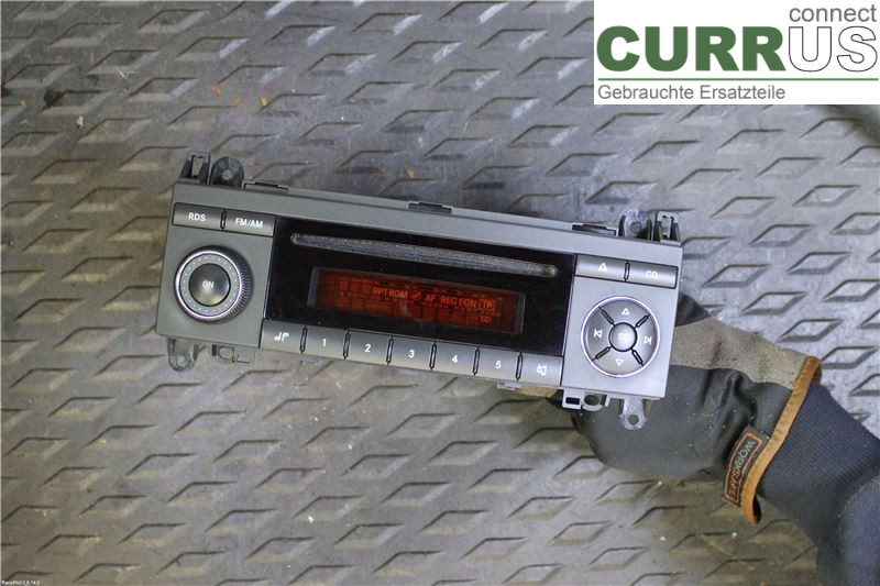 MB A-KLASS (W169) 04-12 Radio CD / Multimedia panel A169820048680 M266.920