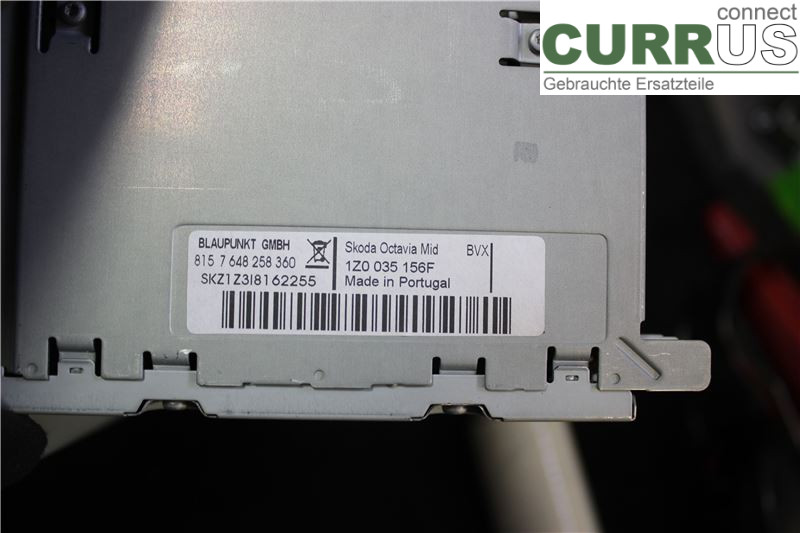 SKODA OCTAVIA    05-13 Radio CD / panel multimedialny 1Z0035156F CCZA