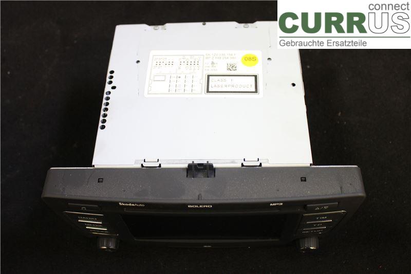 SKODA OCTAVIA    05-13 Radio CD / panel multimedialny 1Z0035156F CCZA