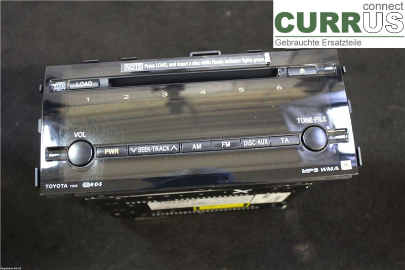 TOYOTA PRIUS  NHW20 04-08 Radio CD /Multimediapanel 8612047230 1NZ-FXE