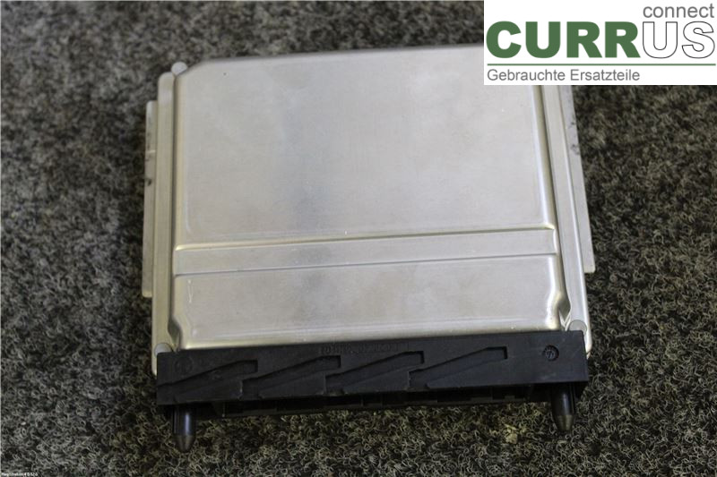 VOLVO V70      00-04 Engine Control Unit (ECU) 08627757 B5244T3