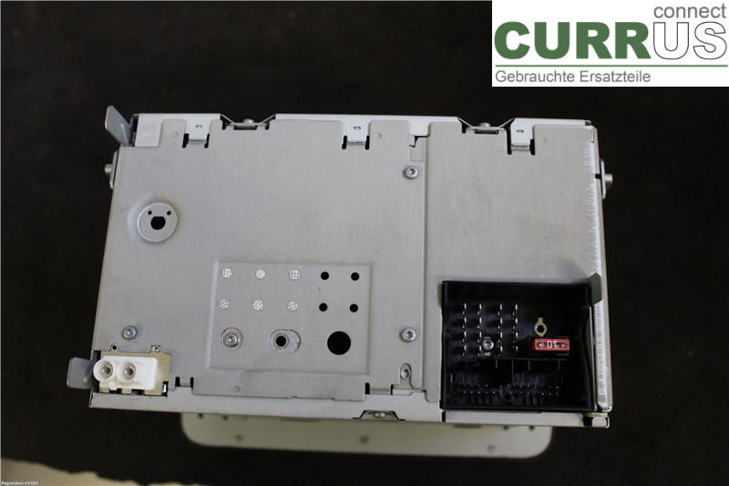 VW PASSAT      05-10 Radio CD / panel multimedialny 1K0057187AX CBBB