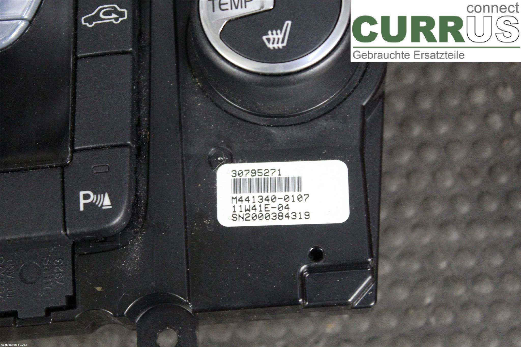 VOLVO V70      08-13 Radio CD / Multimedia panel 30795271 D4162T