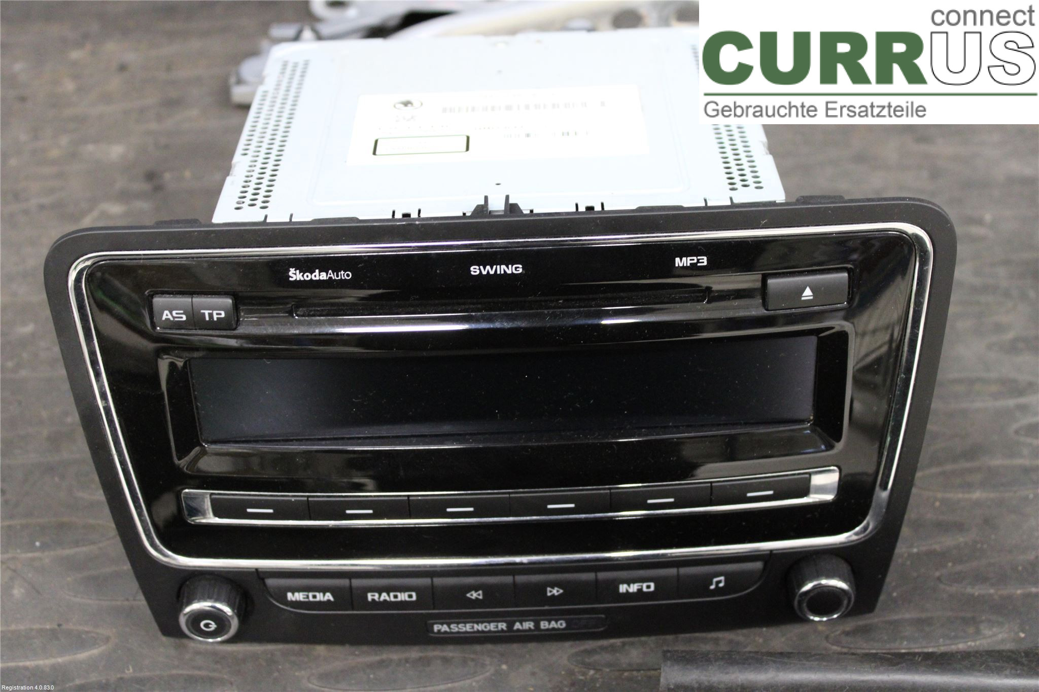 SKODA SUPERB      09-15 Radio CD / Multimedia panel 3T0035161G CFFB