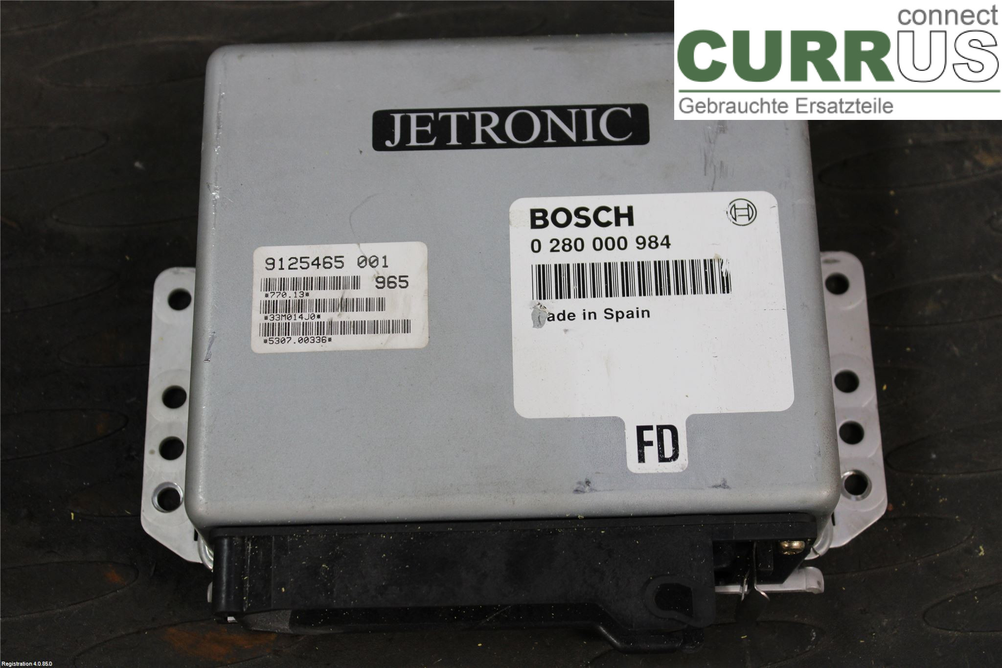 VOLVO 940      91-98 Engine Control Unit (ECU) 9125465 