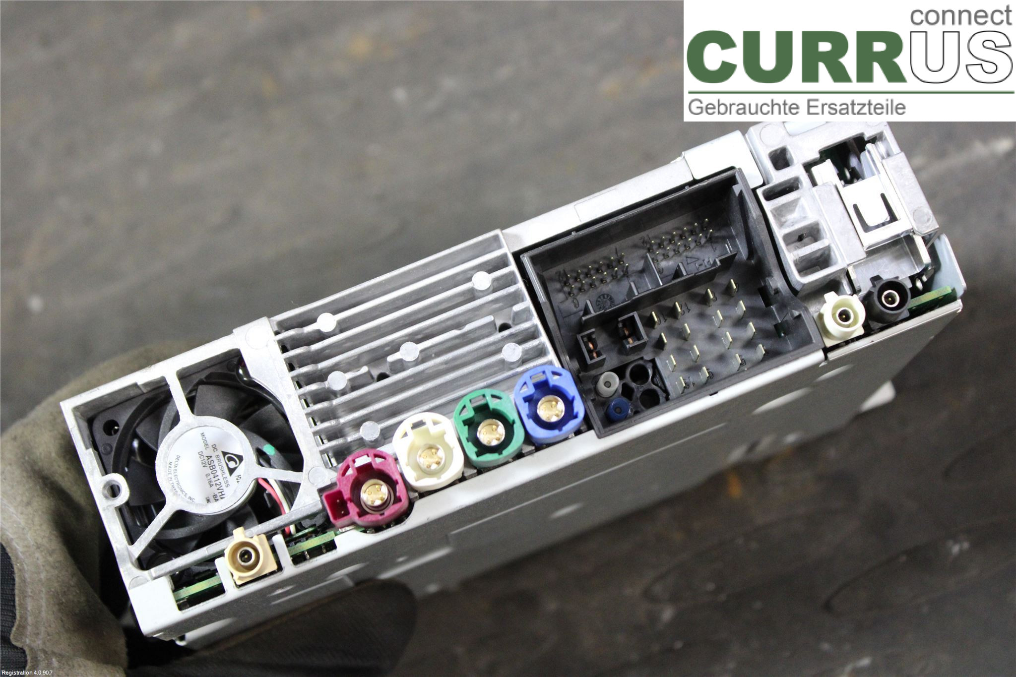 BMW 1 F20/F21   11-19 Radio CD / Multimedia panel 65 12 9 874 330 B37-D15A