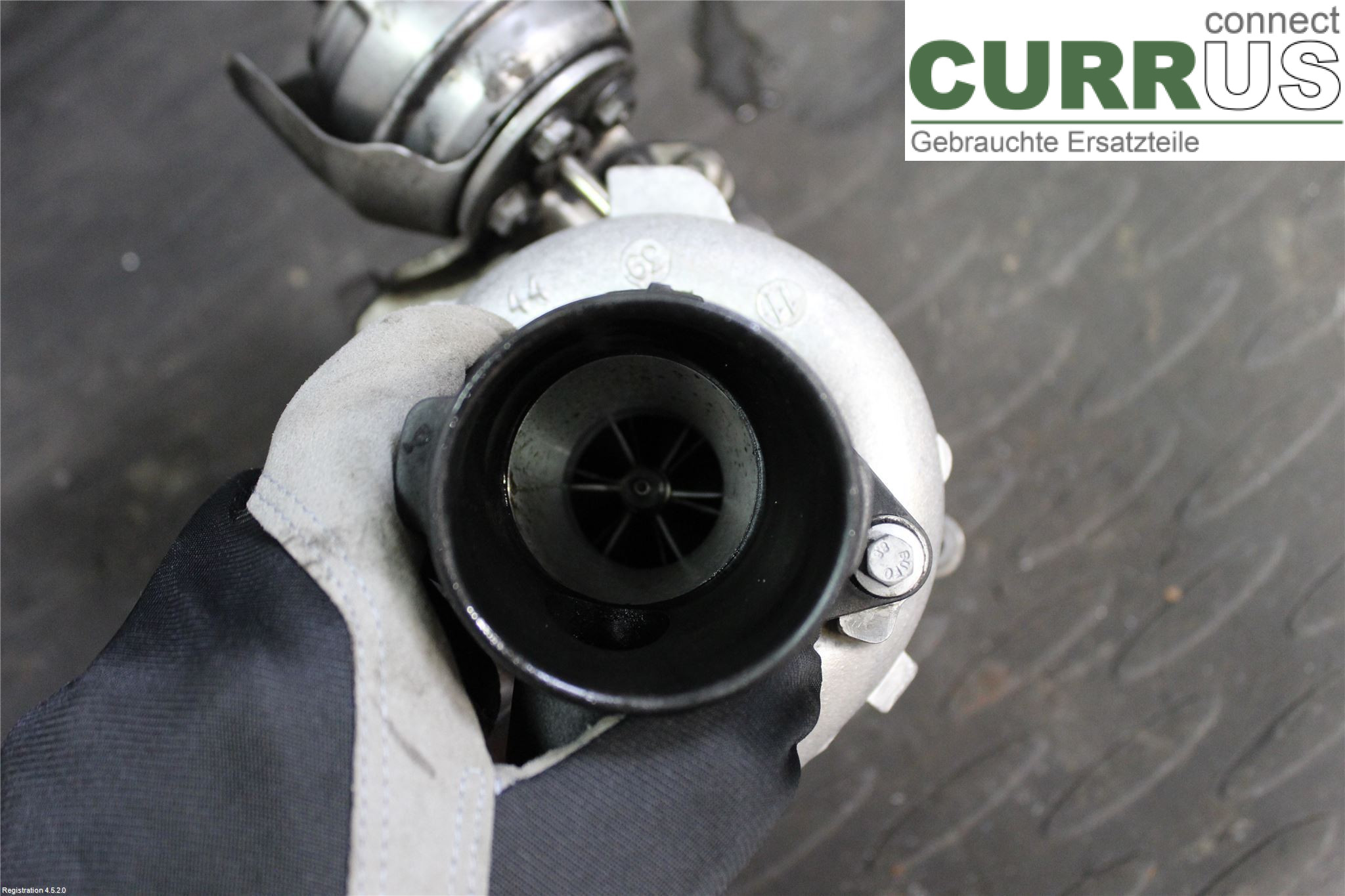 VOLVO V70      08-13 Turbo charger 36010147 D4162T