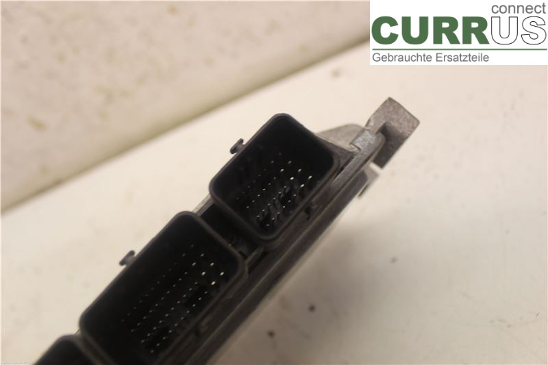 RENAULT CLIO III  09-12 Engine Control Unit (ECU) 237101907R D4F-740