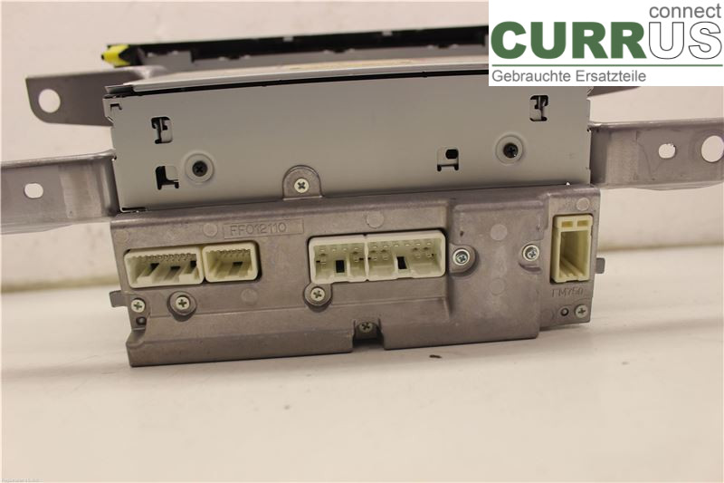 TOYOTA RAV 4    06-12 Radio CD / panel multimedialny 8612042270 