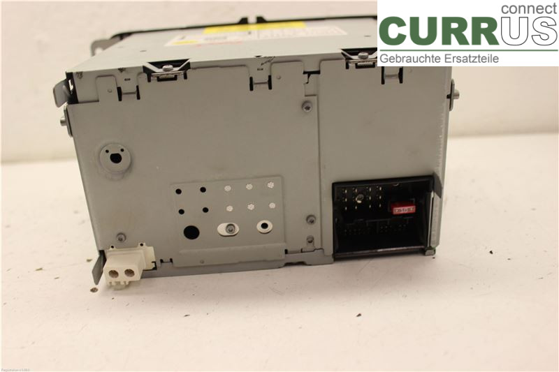 VW PASSAT      05-10 Radio CD / panel multimedialny 3C8057195X CBBB
