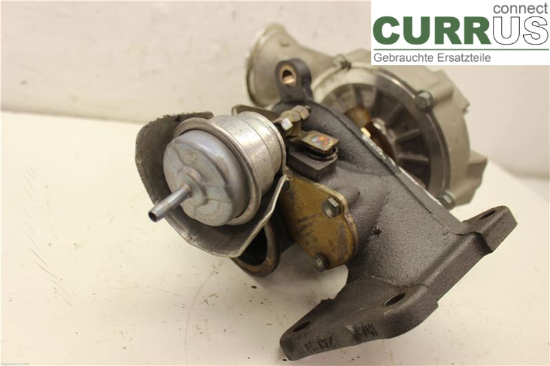 VOLVO V60  11-13 Turbo charger 36010145 D5244T11