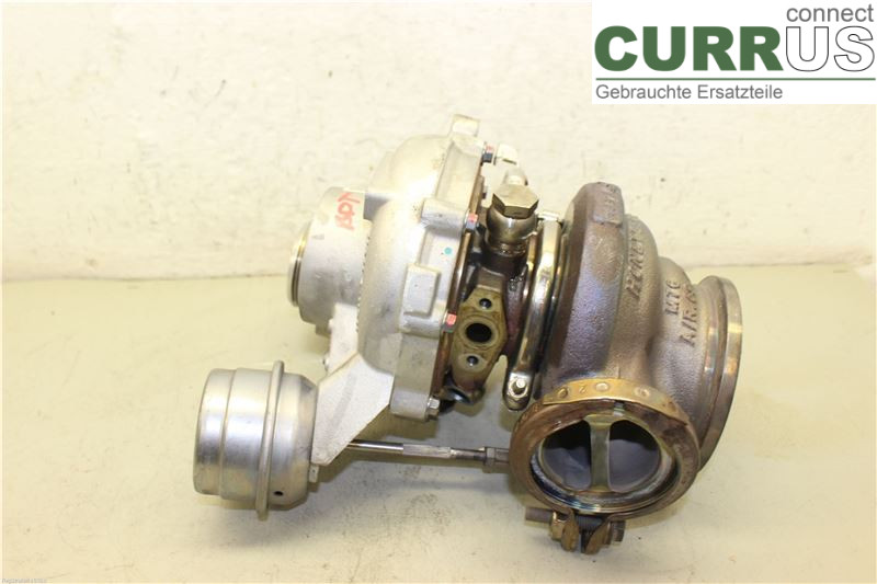 BMW X5 F15  13-18 Turbosprężarka 11657850318 S63-B44B