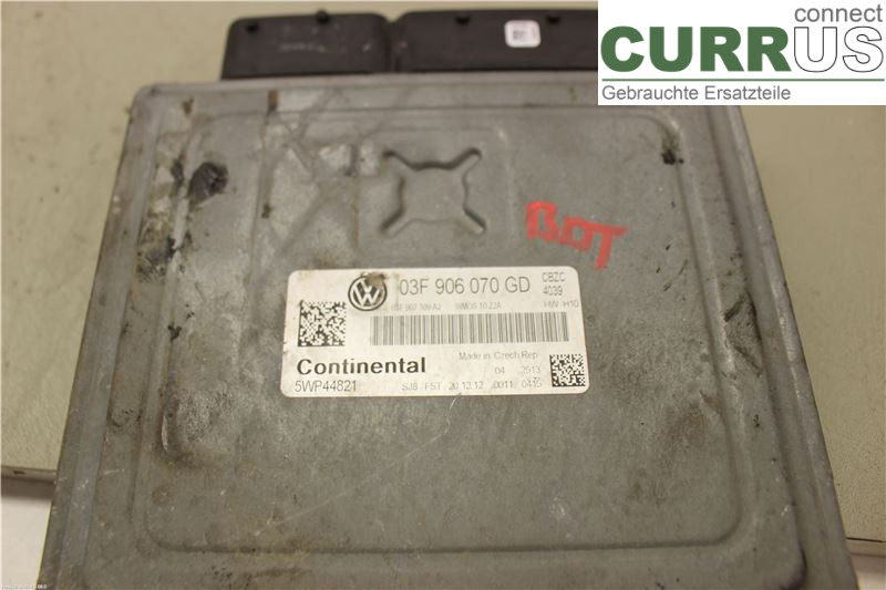 VW POLO       10-17 Engine Control Unit (ECU) 03F906070GD CBZC