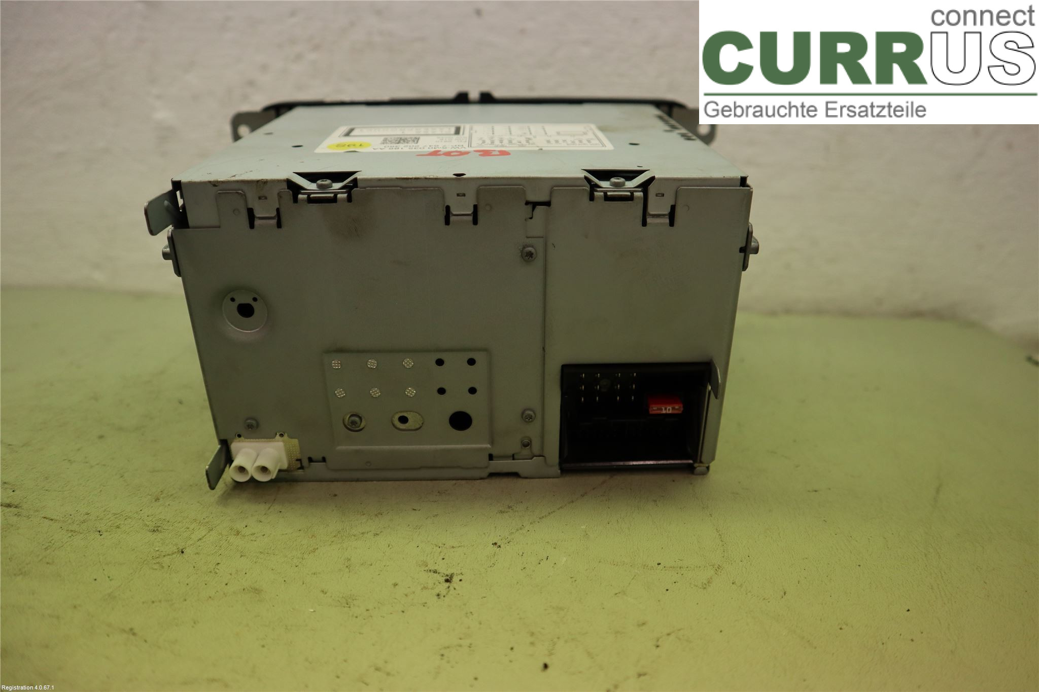 VW TRANSP/CARAVELLE 04-15 Radio CD / Multimedia panel 5M0057187AX CAAB