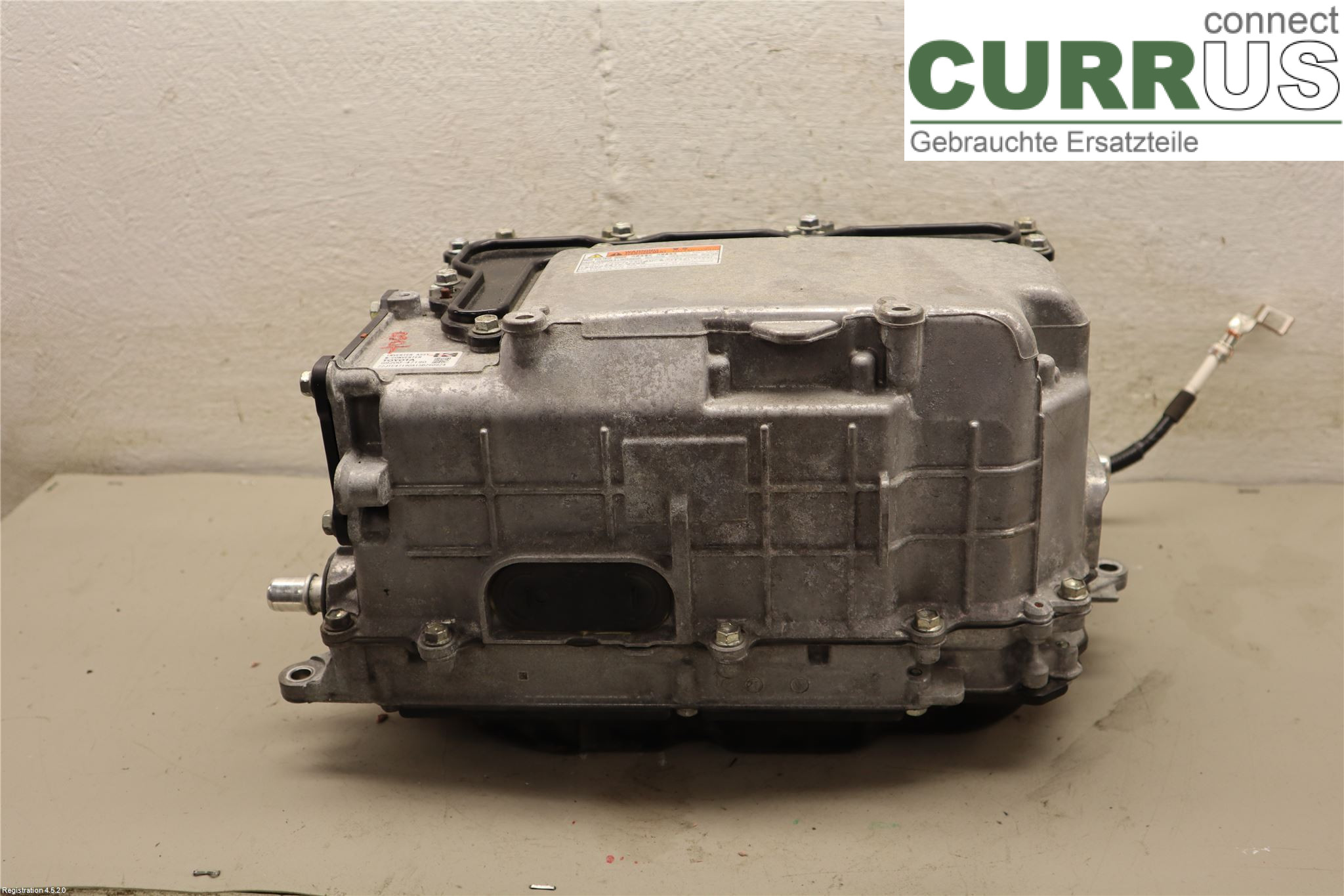 TOYOTA AURIS      13-19 Power distribution controller G920049025 2ZR-FXE