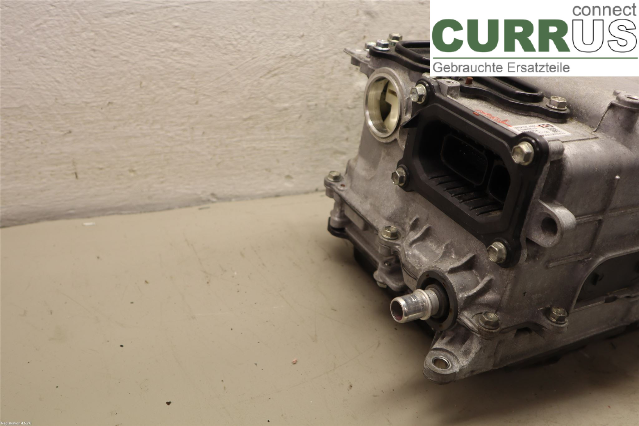 TOYOTA AURIS      13-19 Power distribution controller G920049025 2ZR-FXE