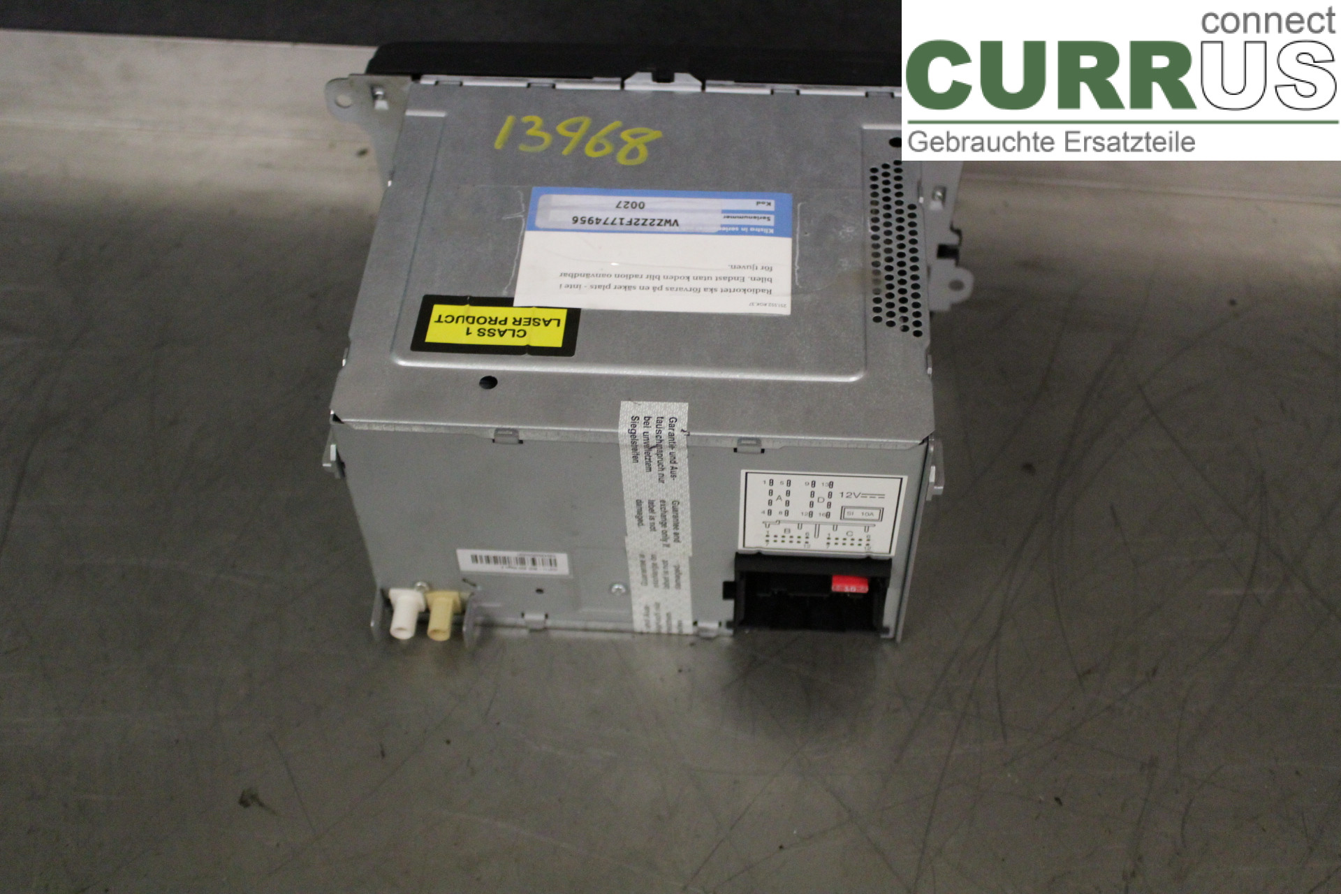 VW PASSAT      05-10 Radio CD /Multimediapanel 1K0035186T 2,0TDi/BMP