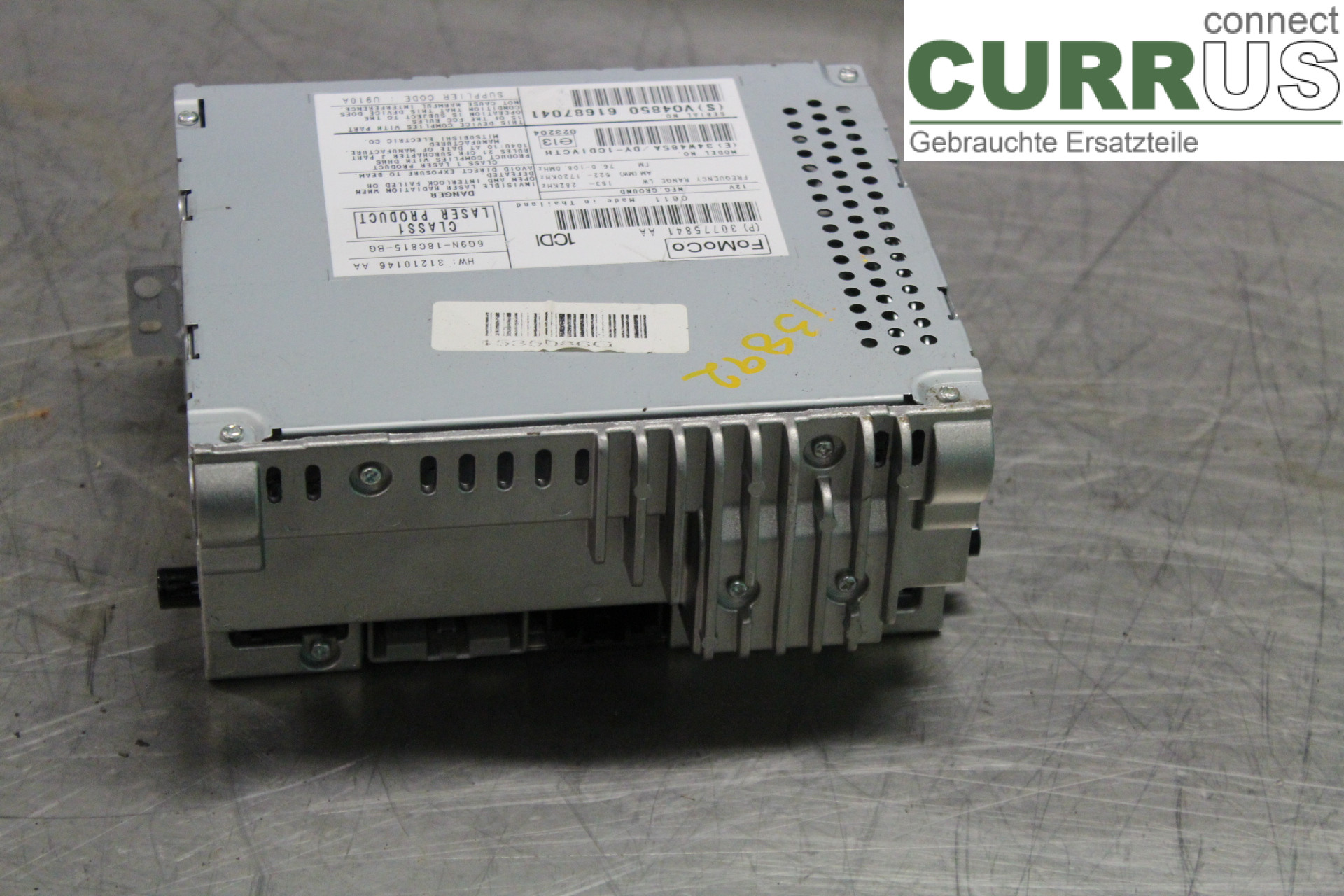 VOLVO S80      07- 13 Radio CD / panneau multimédia 30775841AA 2,4D/D5244T4
