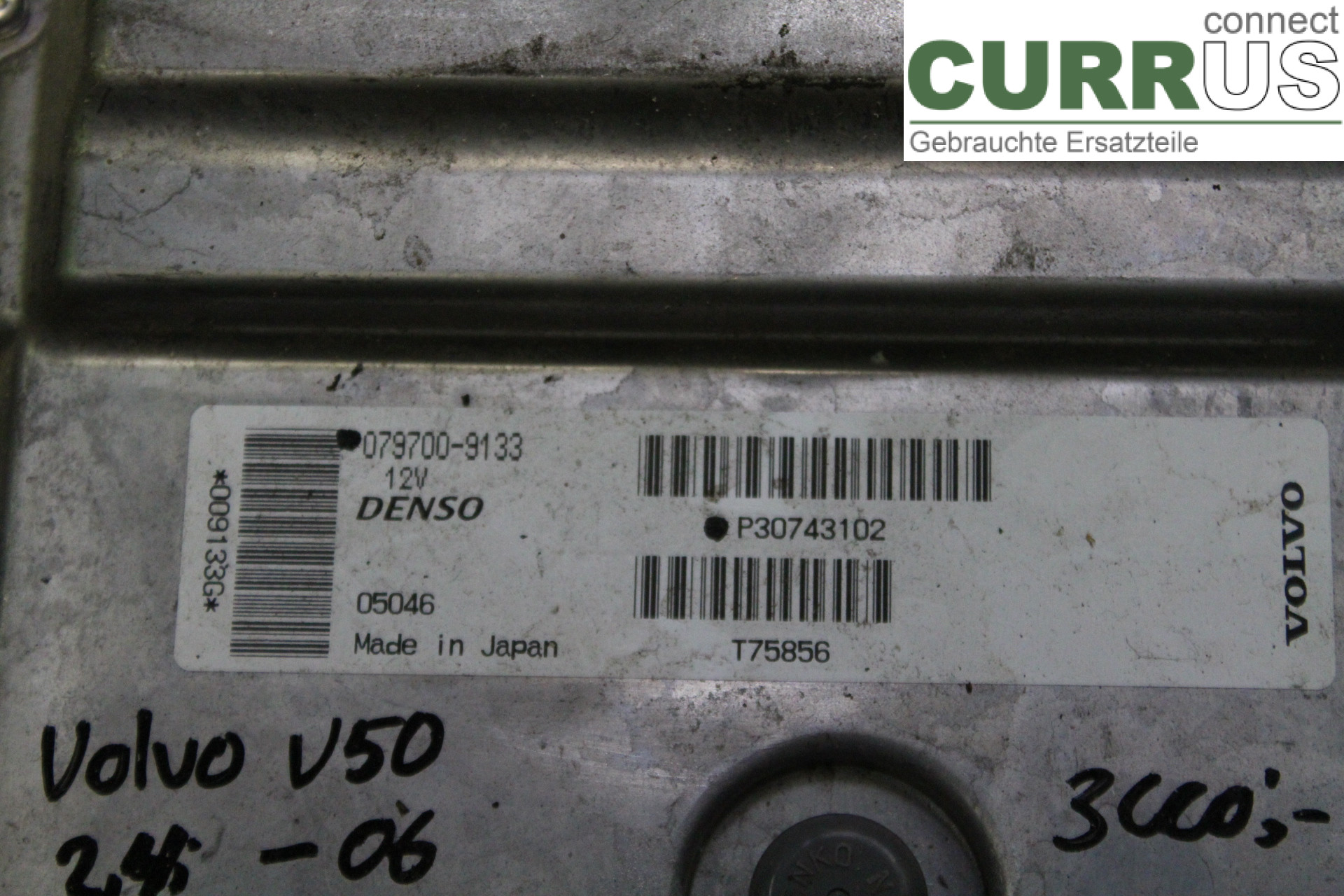 VOLVO V50      04-07 Engine Control Unit (ECU) P30743102 