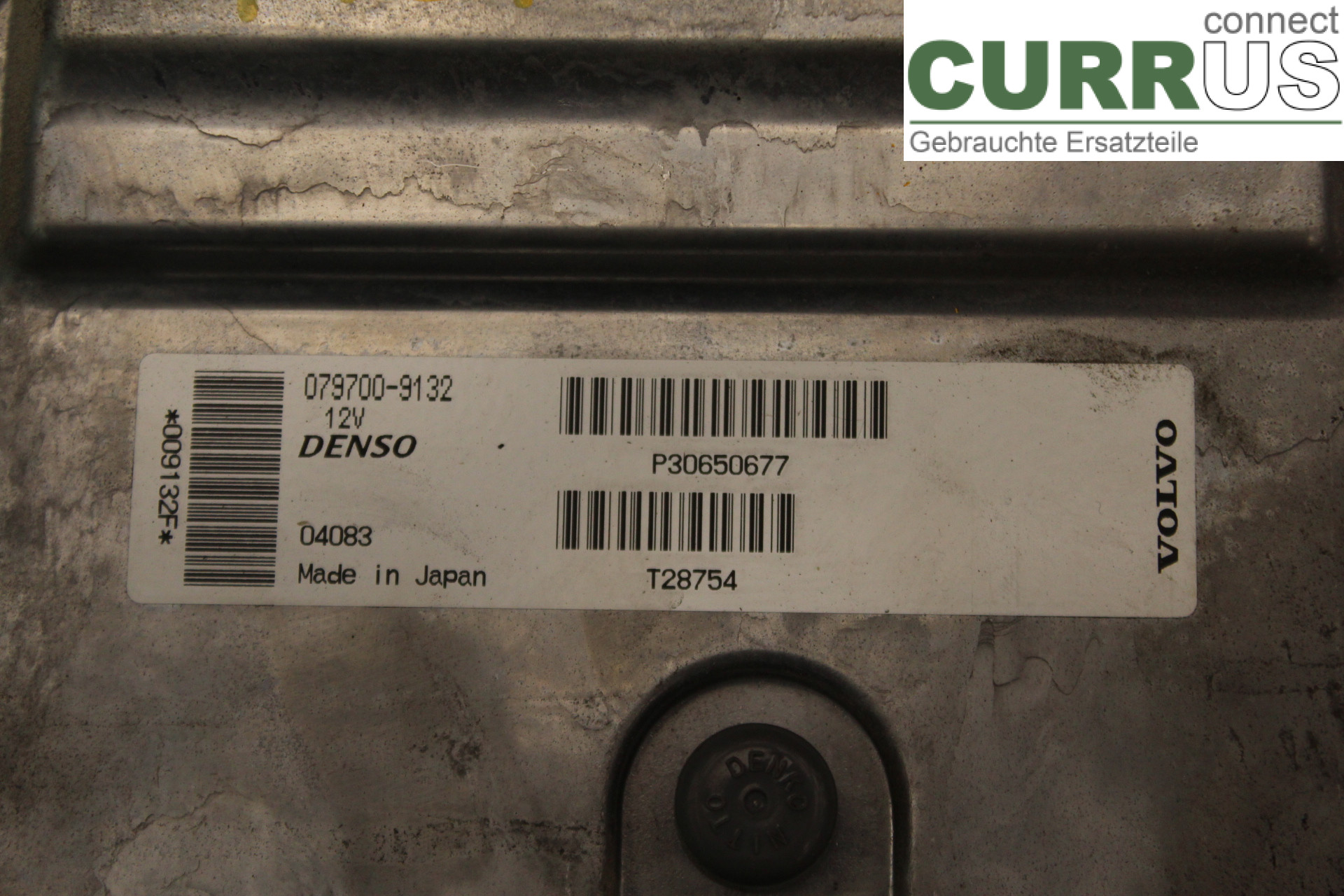 VOLVO V50      04-07 Engine Control Unit (ECU) P30650677 2,4i/B5244S5