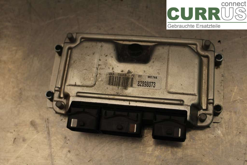PEUGEOT 307     01-05 Engine Control Unit (ECU) 9647480580 NFU