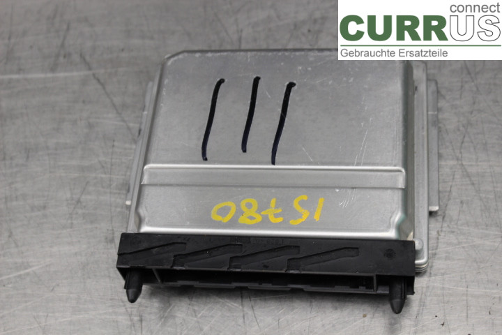 VOLVO V70      00-04 Sterownik silnika (ECU) 08677708A 2.4D5/D5244T