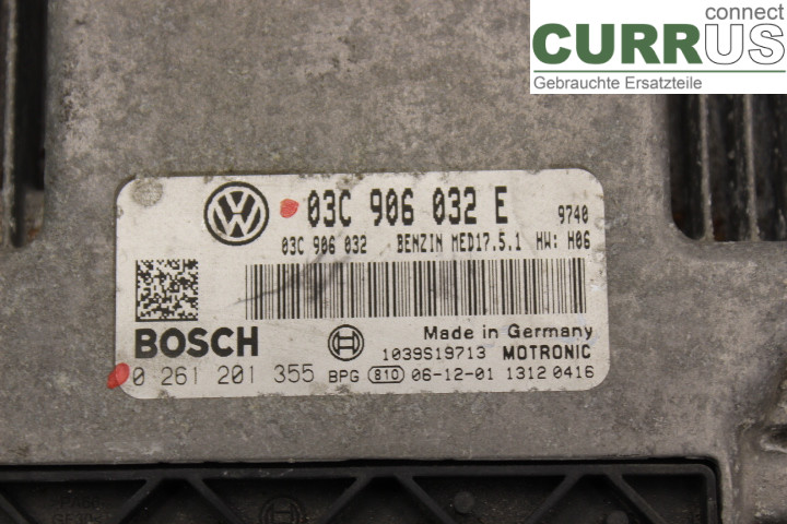 VW GOLF V      04-09 Engine Control Unit (ECU) 03C906032E 