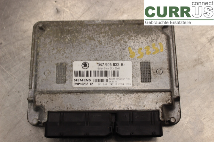 SKODA FABIA    99-07 Unité de contrôle moteur (ECU) 047906033H 1,4i/AQW