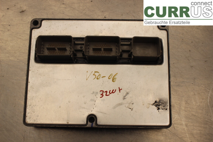 VOLVO V50      04-07 Engine Control Unit (ECU) 30743371 