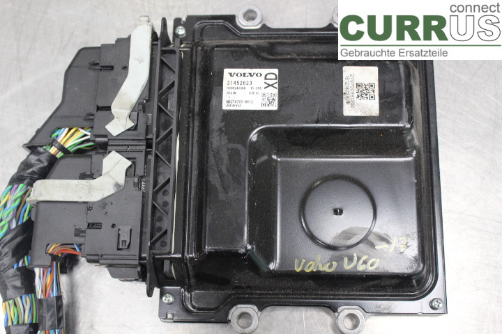 VOLVO V60  11-13 Engine Control Unit (ECU) 31452623 