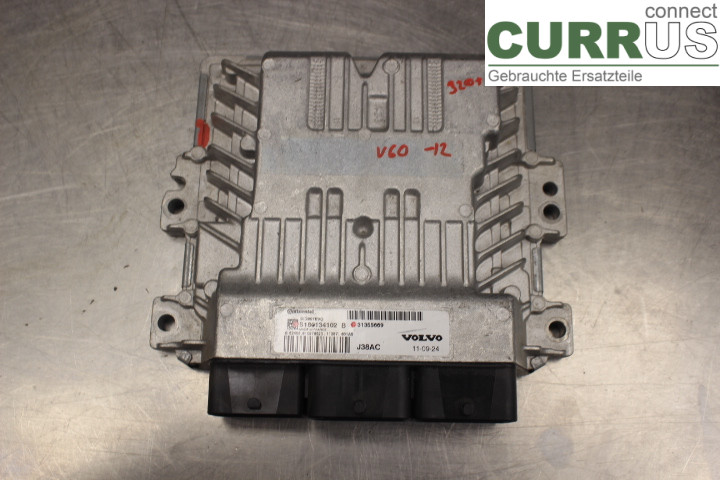 VOLVO V60  11-13 Engine Control Unit (ECU) 31355669 